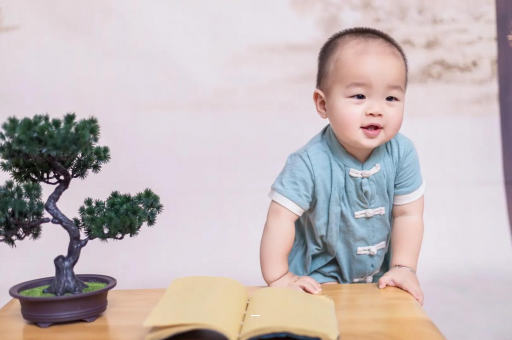 阿拉善盟孕妇显怀是几个月
